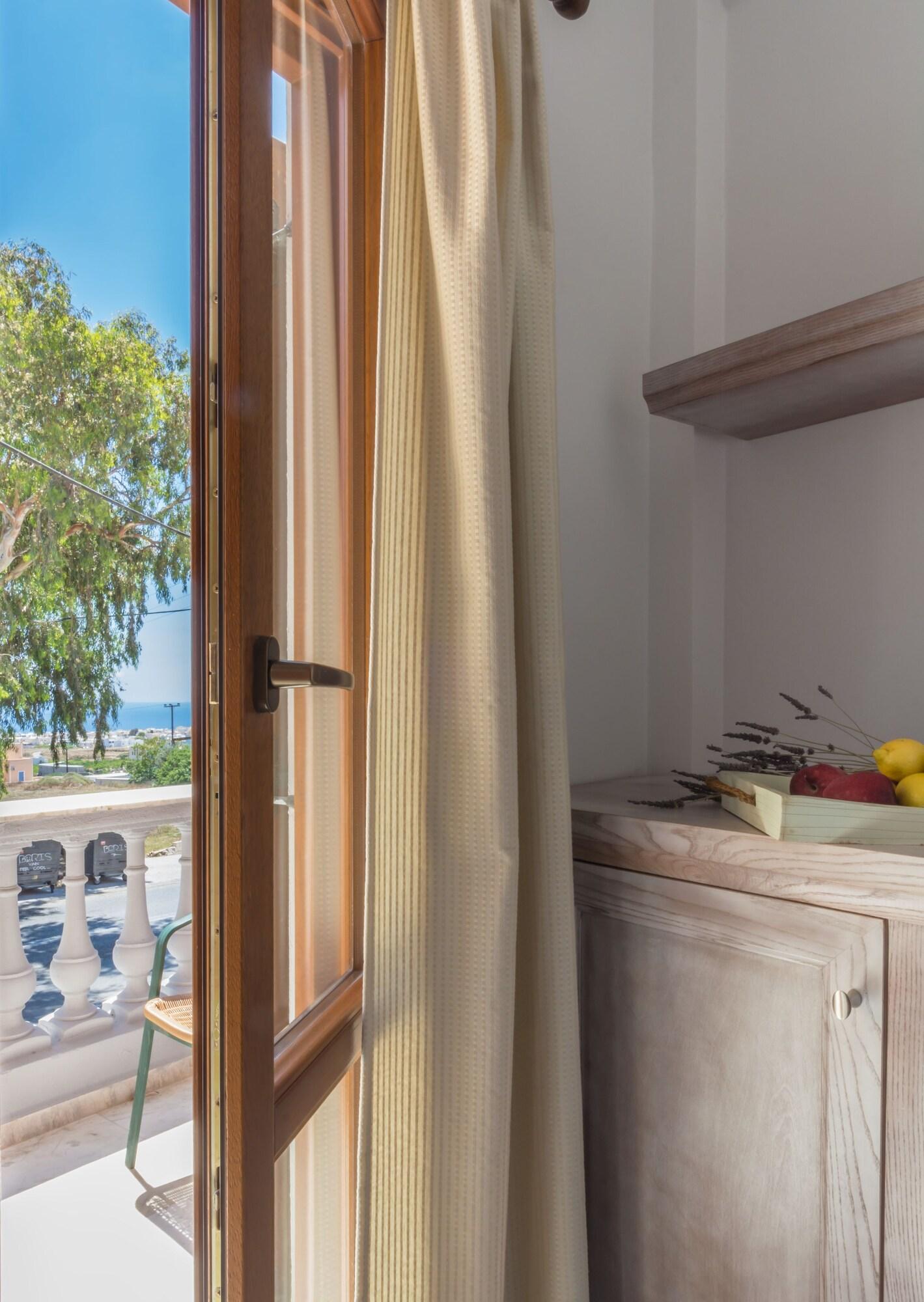 Sunrise Hotel Fira (Santorini)