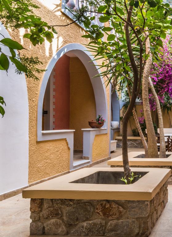 Sunrise Hotel Fira (Santorini)